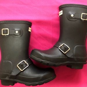 Girls Black Hunter Boots. Size 11